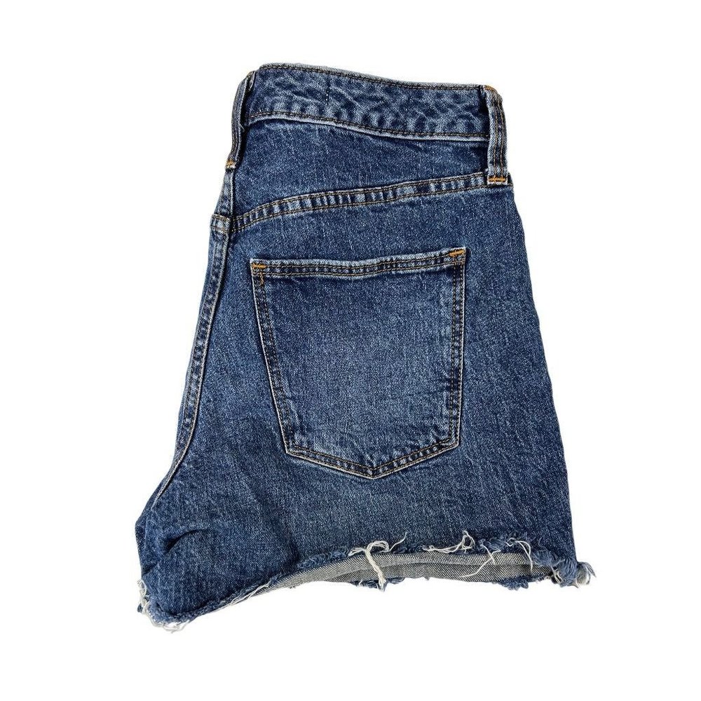 4 (27R) Universal Threads Vintage Midi Cutoff Jean Shorts Raw Hem